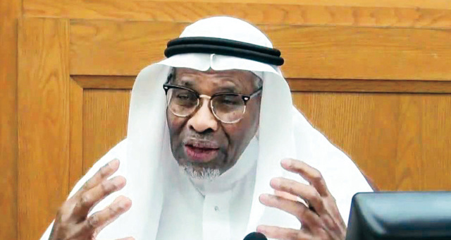 "الدكتور أحمد محمد علي"