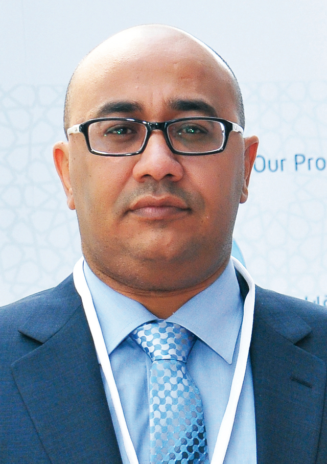 "محمود عبد العال"