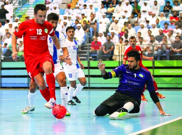"جانب من منافسات كرة القدم للصالات البيان"