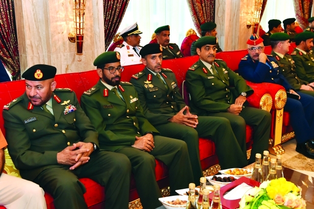 "كبار ضباط القوات المسلحة"