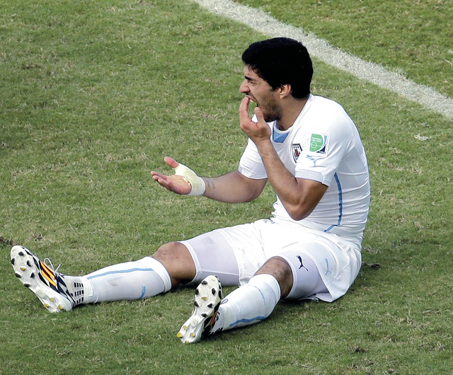 "سواريز في طريقه لبرشلونة رغم عدم مساعدته منتخب بلاده في المونديال \tأ.ب"