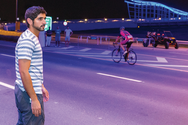 "سموه خلال متابعته السباق تصوير: علي عيسى"