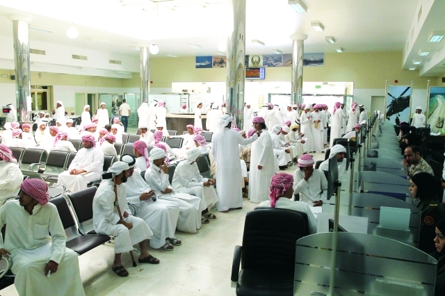 "اقبال كبير على مراكز التسجيلالبيان"