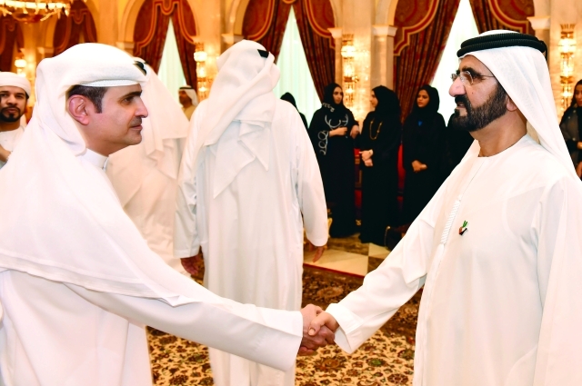 "محمد بن راشد مستقبلاً القمزي"