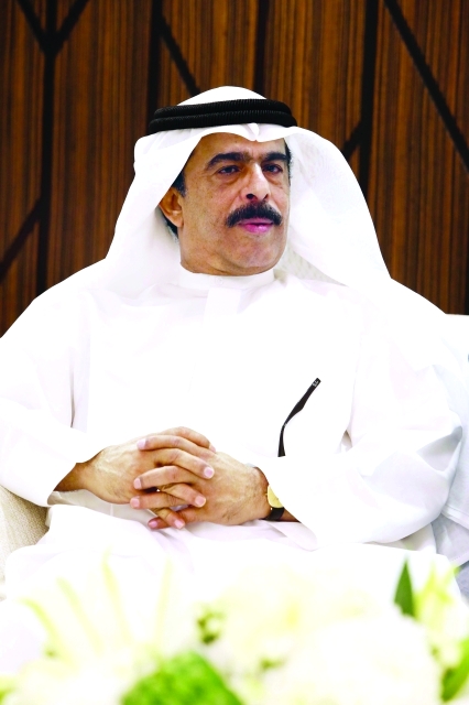 "عبدالله النعيمي:  التشريعات والقوانين التي تحكم الاقتصاد ساهمت في الطفرة"