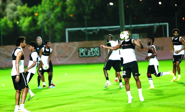 "الأهلي يدشن إعداده للموسم الجديدتصوير- محمود الخطيب"