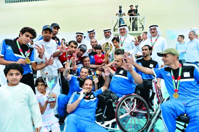 "تتويج بلدية دبي باللقب \t تصوير - جابر عابدين"
