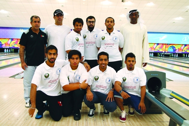 "محمد القبيسي مع منتخب الشباب"
