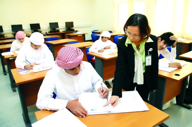 "الطلاب حريصون على الإعداد الجيد للعمل \t تصوير - مجدي اسكندر"