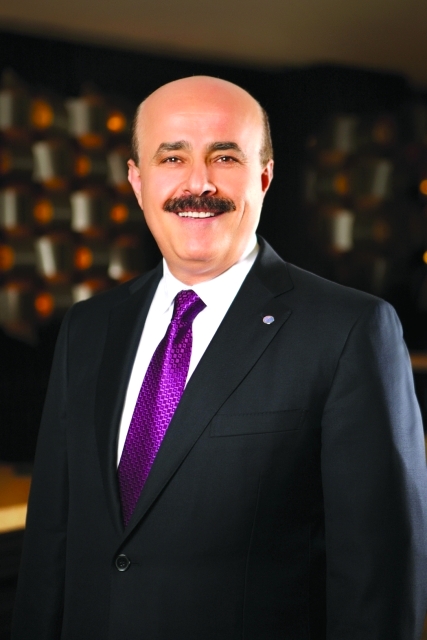 "حسين هاشم"