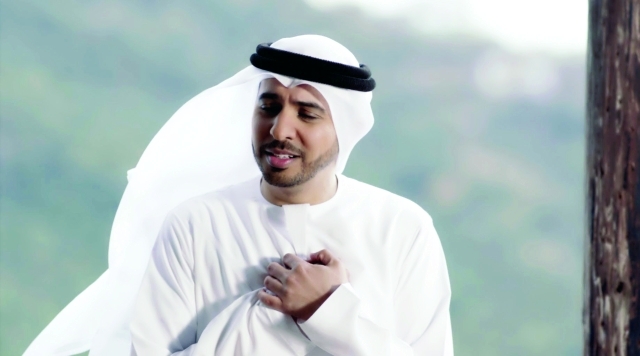 "أحمد أبو خاطر"