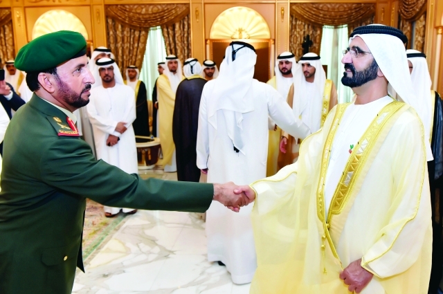"والقيادات العسكرية"