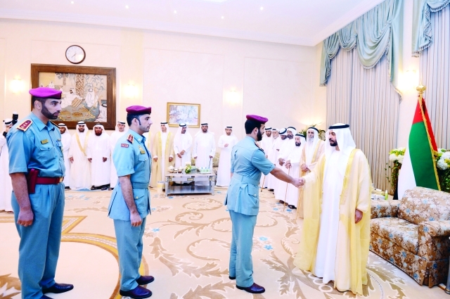 "ويتقبل تهاني قيادات شرطية وام"