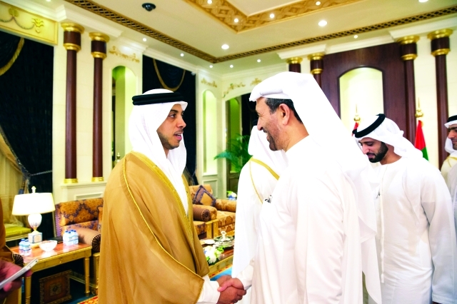 "منصور بن زايد يتلقى تهاني يوسف السركال"