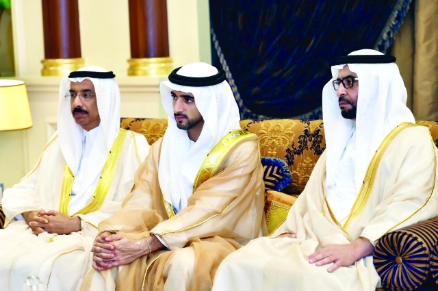 "حمدان بن محمد وحمدان بن زايد ومحمد المر"