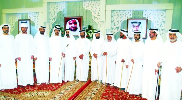 "سيف بن محمد يتوسط حضور أفراح النايلي الشامسي\t وام"