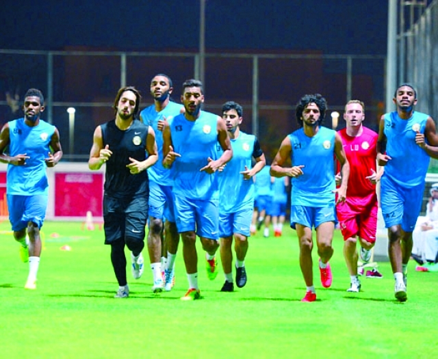 "لاعبو الجزيرة خلال التدريبات الأخيرة البيان"