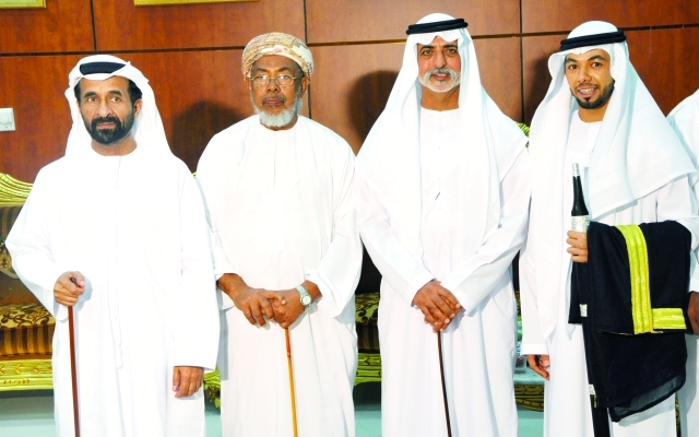 "نهيان بن مبارك ومسلم بن حم وسالم المسكري والعريس عيسى راشد المسكري"