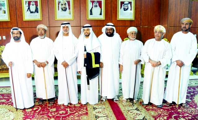 "نهيان بن مبارك ومسلم بن حم وسالم المسكري وراشد المسكري وإسماعيل المسكري والعريس عيسى راشد المسكري"