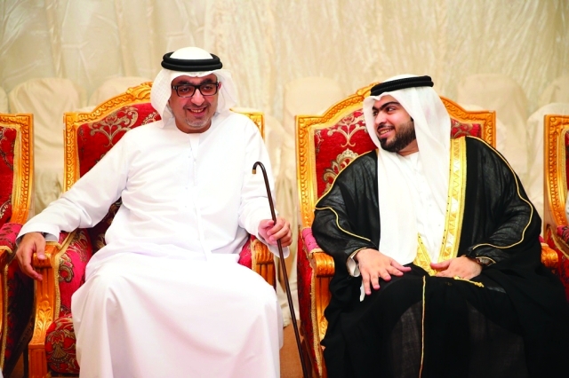 "أحمد بن صقر والعريس"