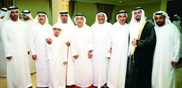 "العريس وحمد الشيراوي ومحمد الطنيجي وسعيد المناعي وأحمد الشحي"
