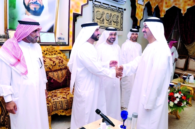 "استقبال المدعوين"