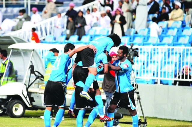 "مباراة بني ياس وعجمان - دوري الخليج العربي"