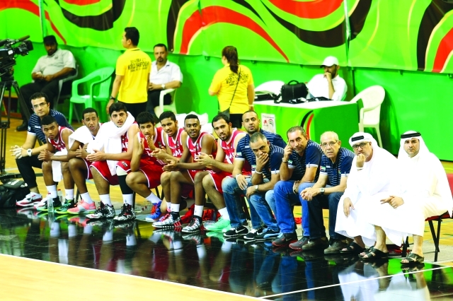 "الجهازان الفني والإداري لمنتخبنا"