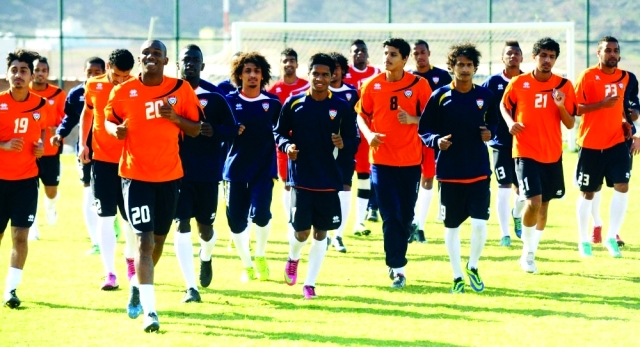 "استعدادات مكثفة للمنتخب الأولمبي\tالبيان"