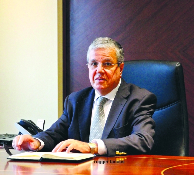 "روجر طنوس"