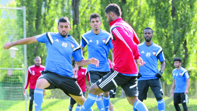 "حماس وجدية في تدريبات المنتخب البيان"