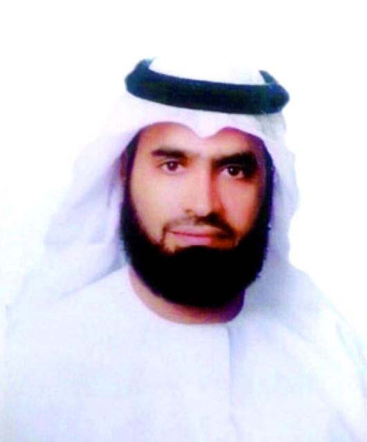 "عبد العزيز زكريا"