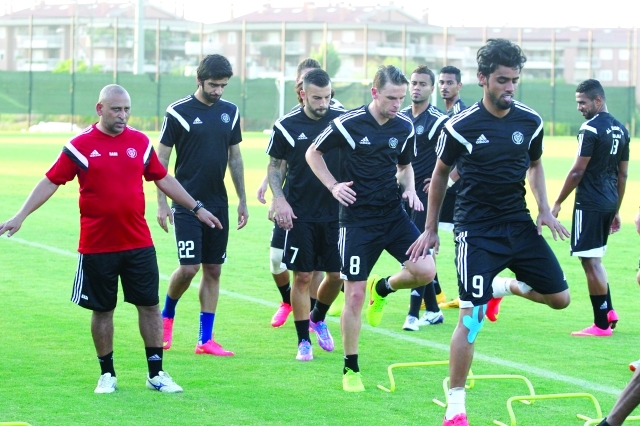 "النصر بدأ تدريباته بمعسكره في روماتصوير - عاطف الغمري"