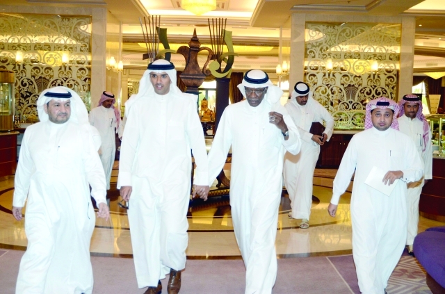 "أحمد عيد في استقبال علي بن خليفة البيان"