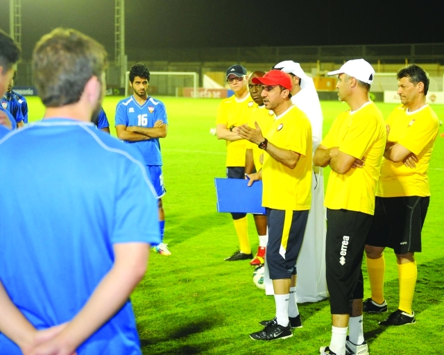 "علي إبراهيم على موعد مع النجاح برفقة المنتخب الاولمبي \t البيان"