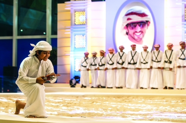 "احد المشاركين يقدم عروضه الفنية بالبطولة \t\t\t\t\t\t\t\t\t\t من المصدر"