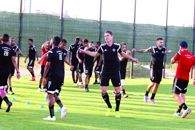 "جانب من تدريبات النصر في روما \t البيان"
