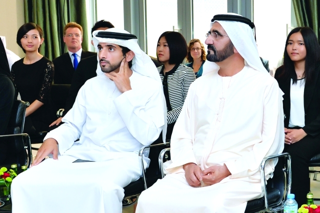 "محمد بن راشد وحمدان بن محمد خلال اللقاء"