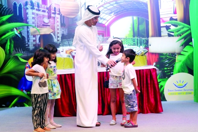 "المسابقات تستمر وتختبر معلومات الصغار"