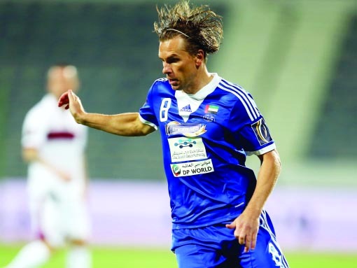 "الأسترالي هولمان قائد النصر الجديد\tالبيان"