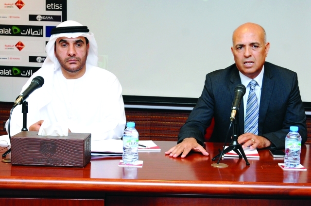 "ملوش وراشد عامر خلال الاجتماع"