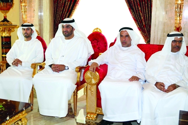 "سهيل المزروعي وسلطان الجابر وأحمد الطاير والغرير"