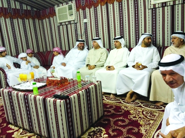 "جانب من الأهل"