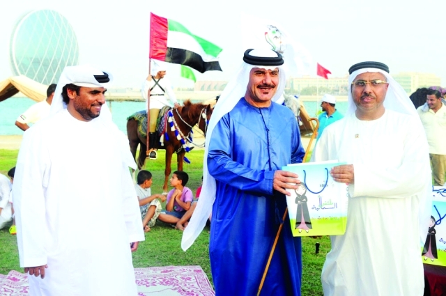 "تكريم الشاعر بن علوان"