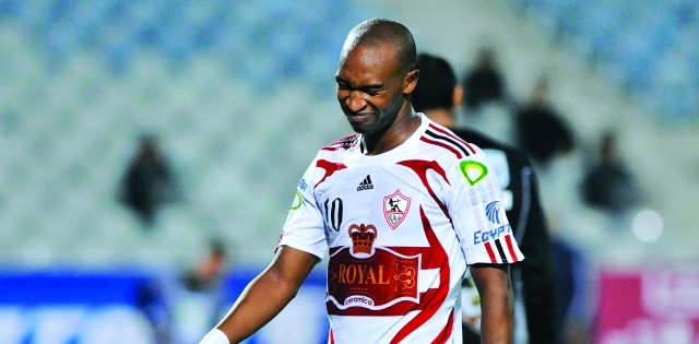 "شيكابالا يندب حظه بقميص الزمالك"