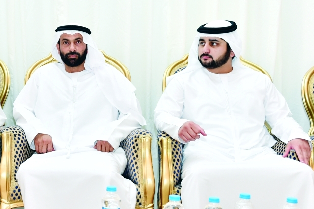 "مكتوم بن محمد يقدم واجب العزاء للميدور"