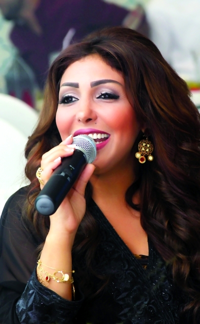 ".. ونادية المنصوري"