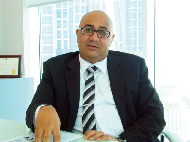 "محمود عبد العال"