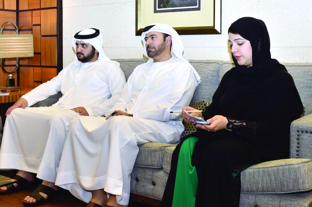 "مكتوم بن محمد ومحمد القرقاوي وريم الهاشمي"