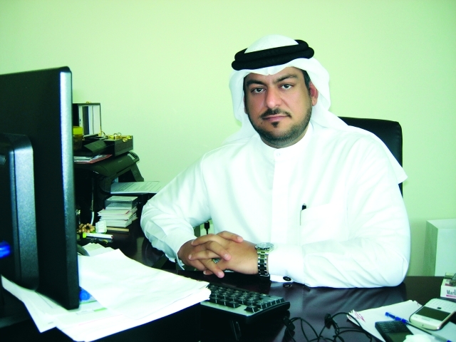 "خالد الملا"